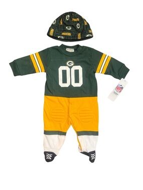NFL Green Bay Packers Baby Footysuit Player One Piece 0-3M And Beanie Hat *READ